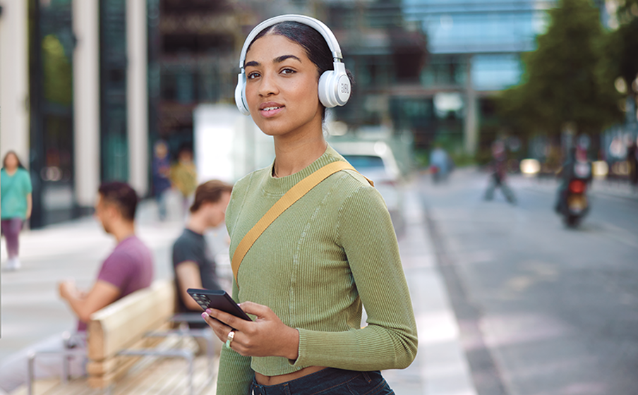 JBL Live 670NC True Adaptive Noise Cancelling met Smart Ambient - Image