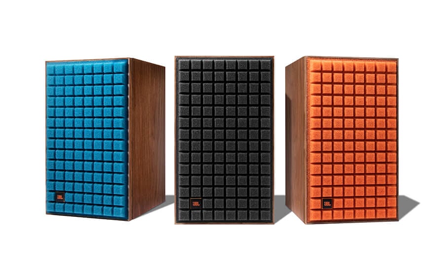 L52 Classic Retro design met iconische JBL styling en vintage Quadrex schuimgril in een keuze uit drie kleuren: zwart, gebrand oranje en donkerblauw - Image