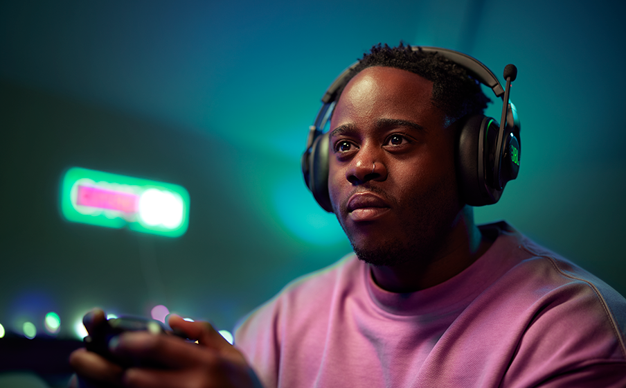 JBL Quantum 910X Wireless for XBOX Wees je tegenspelers te vlug af met JBL QuantumSPATIAL 360™ op jouw Xbox - Image