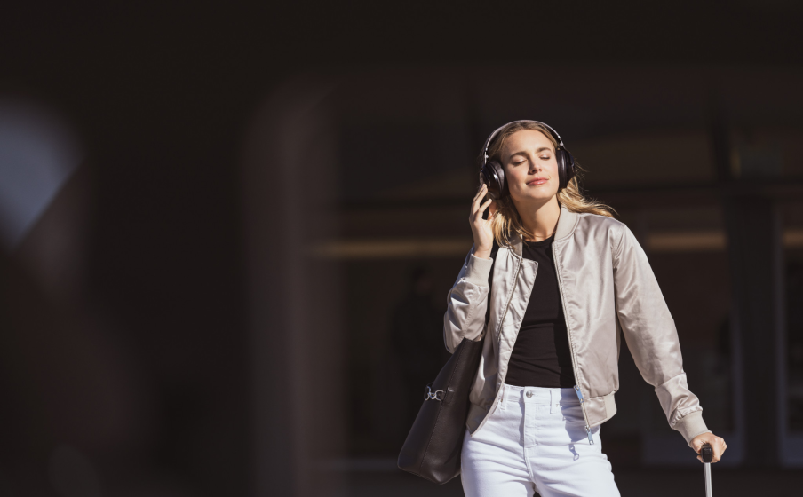 JBL Club 950NC Adaptive Noise Cancelling - Image